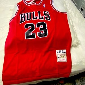 New Bulls Jordan Jersey XXL